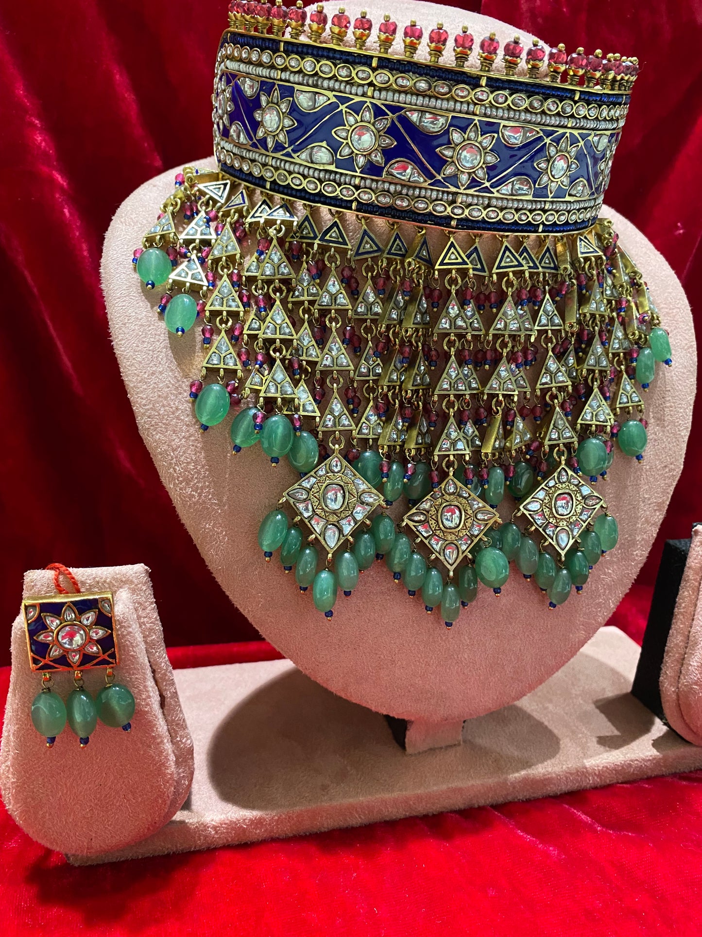 Maharani Uncut Daimond Necklace Set