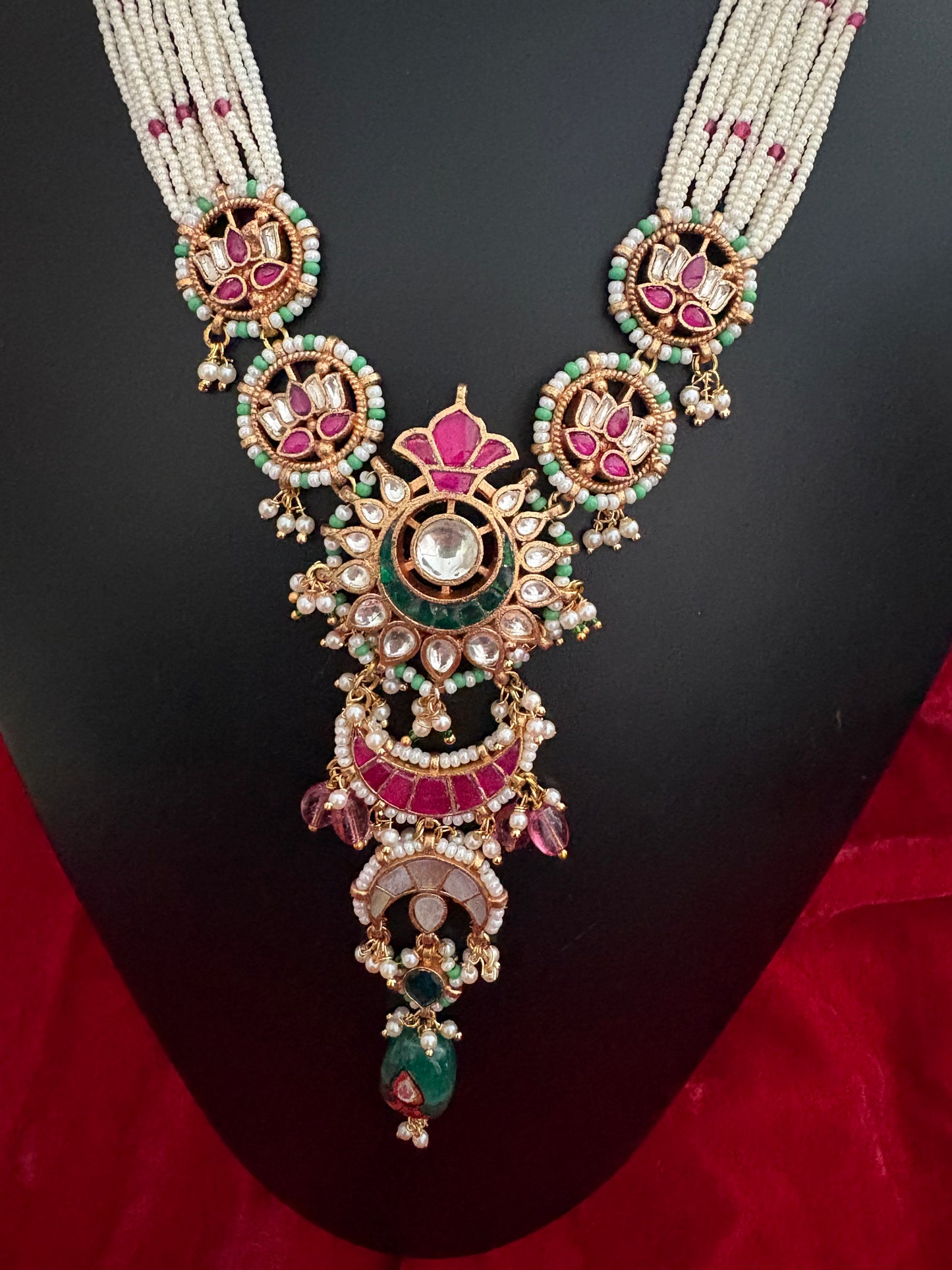 Aradhya Jadau Long Set