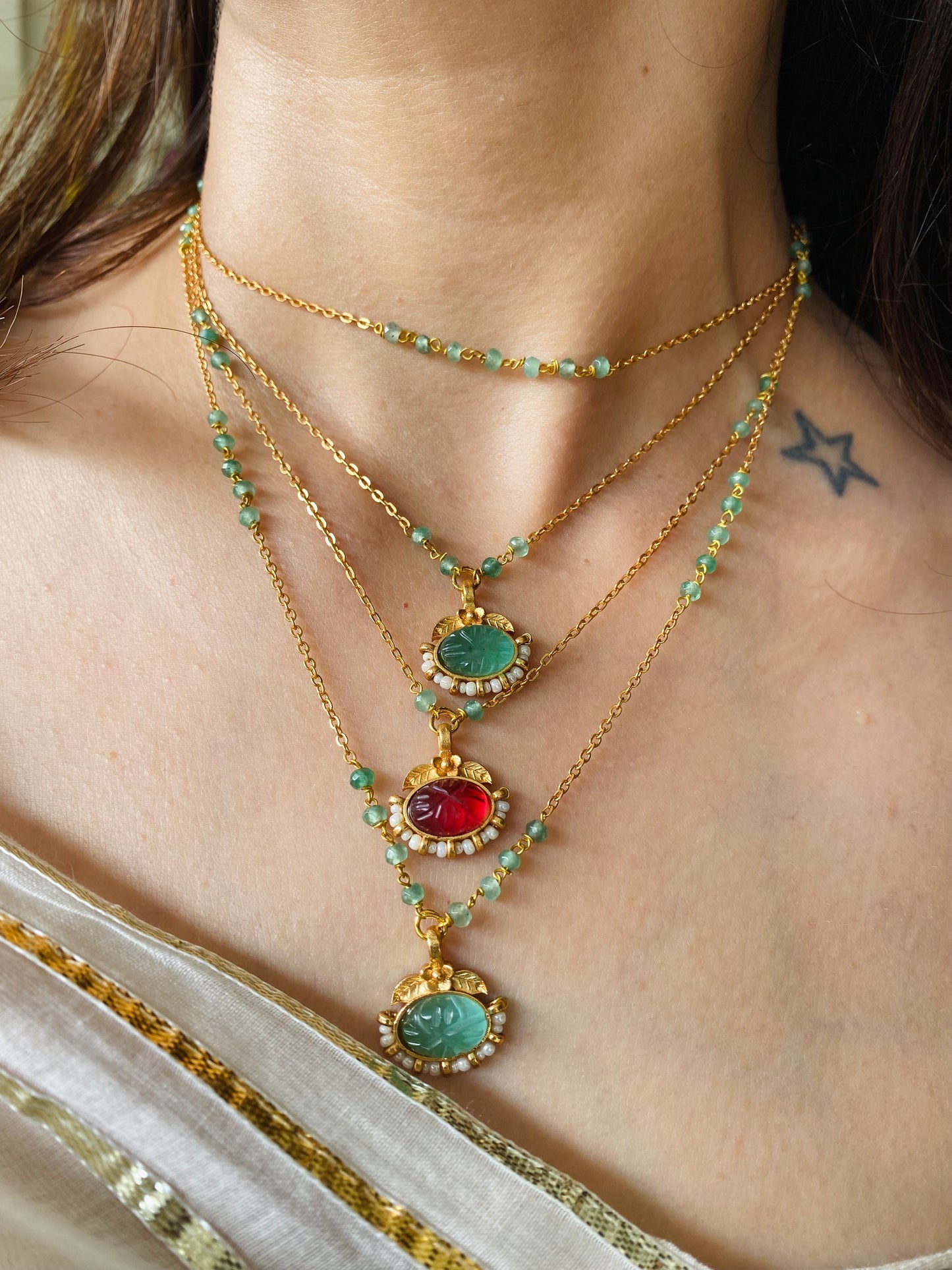 Aura Layer Necklace Set