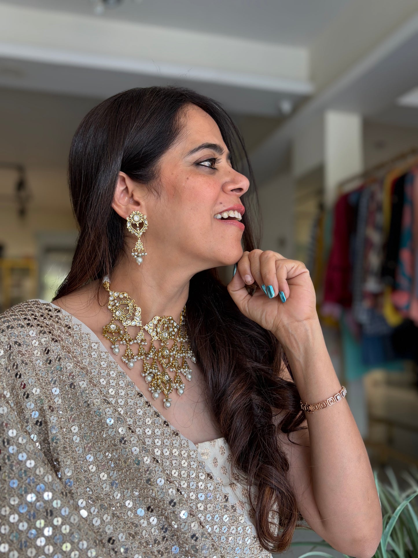 Begum polki choker