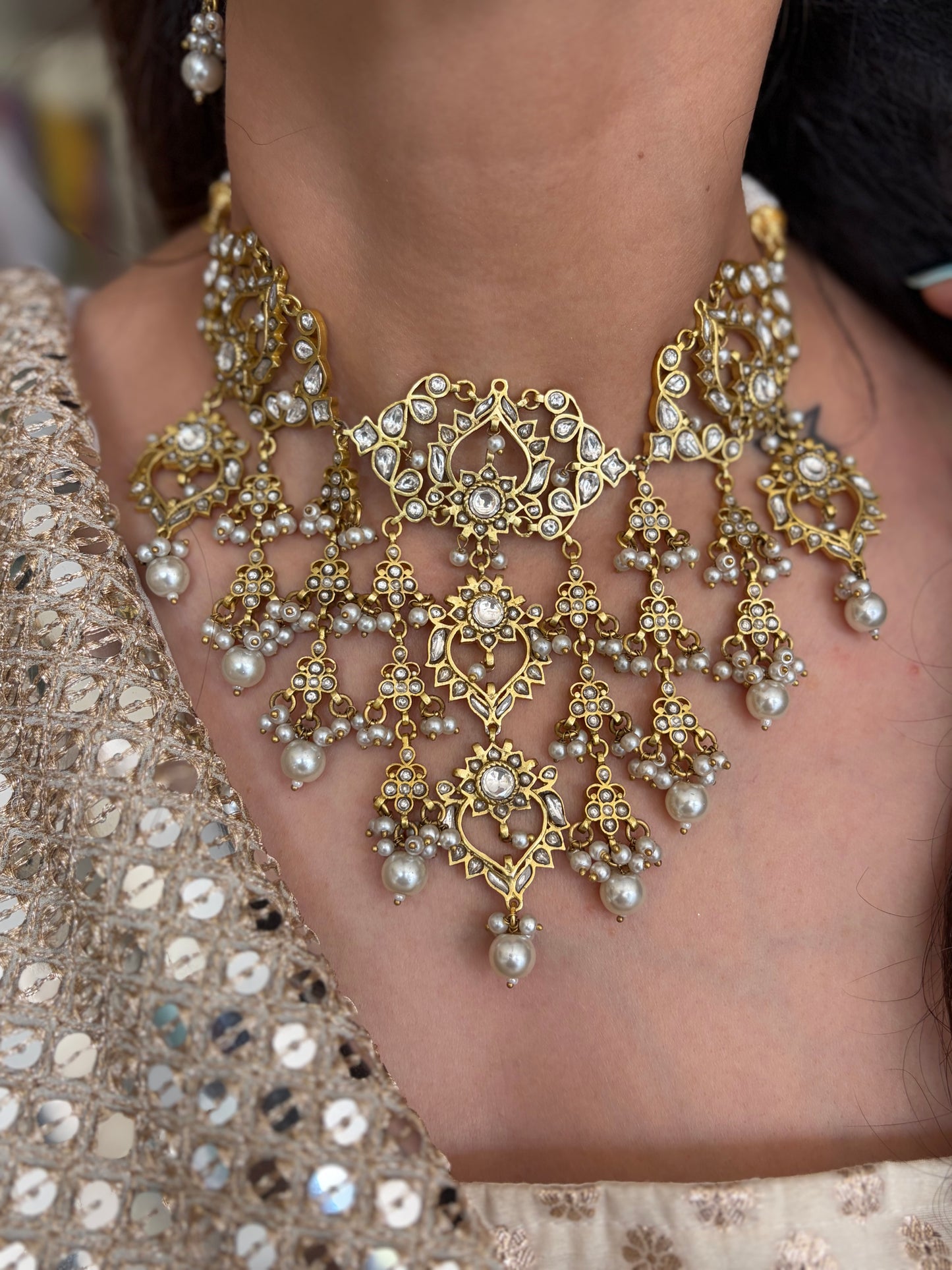 Begum polki choker
