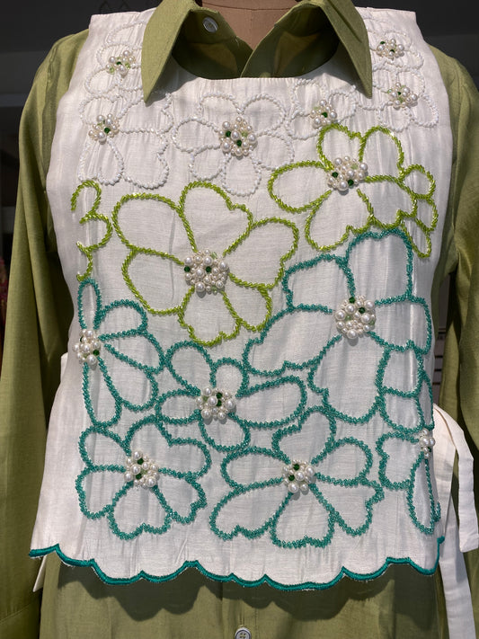 Bib handwork Top