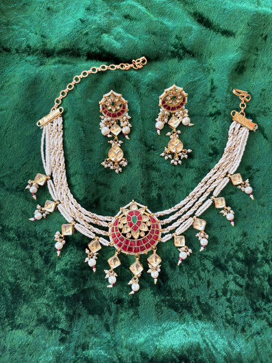 Noor Jadau Necklace Set