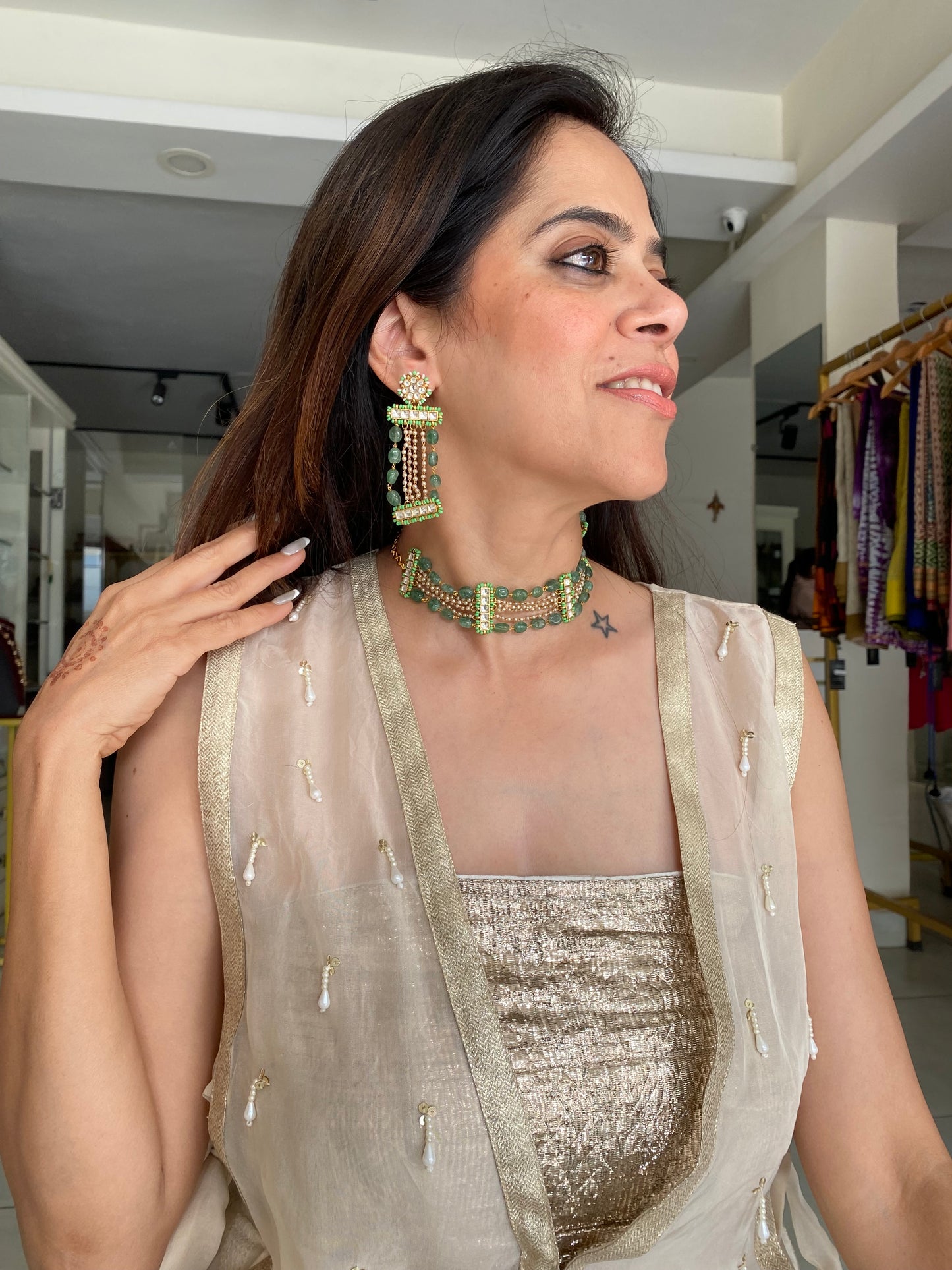 Green stone choker set with long earrings
