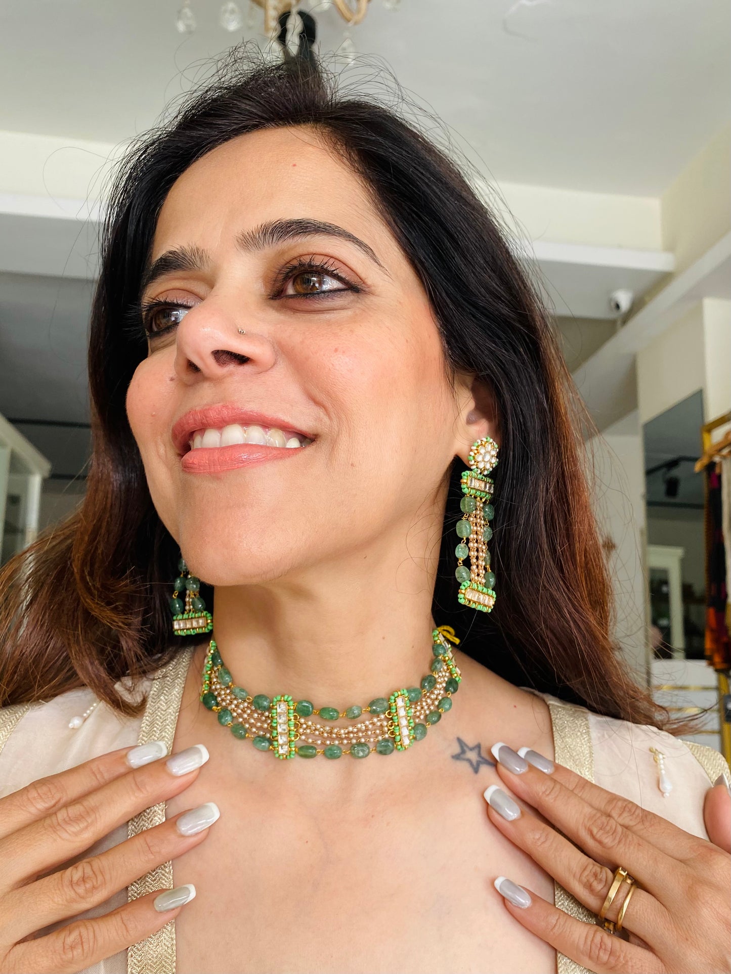 Green stone choker set with long earrings