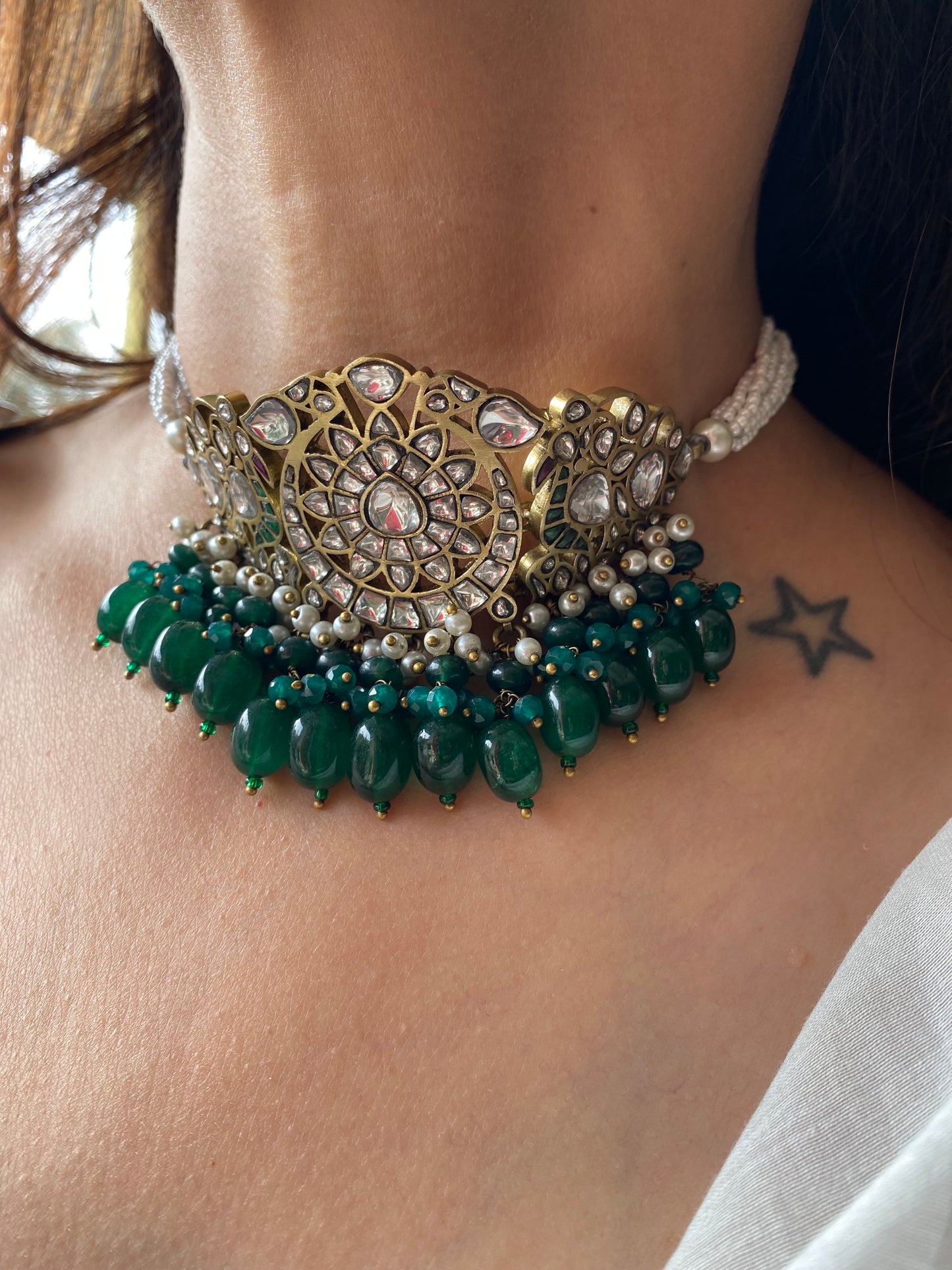 Emerald Grace Polki Choker