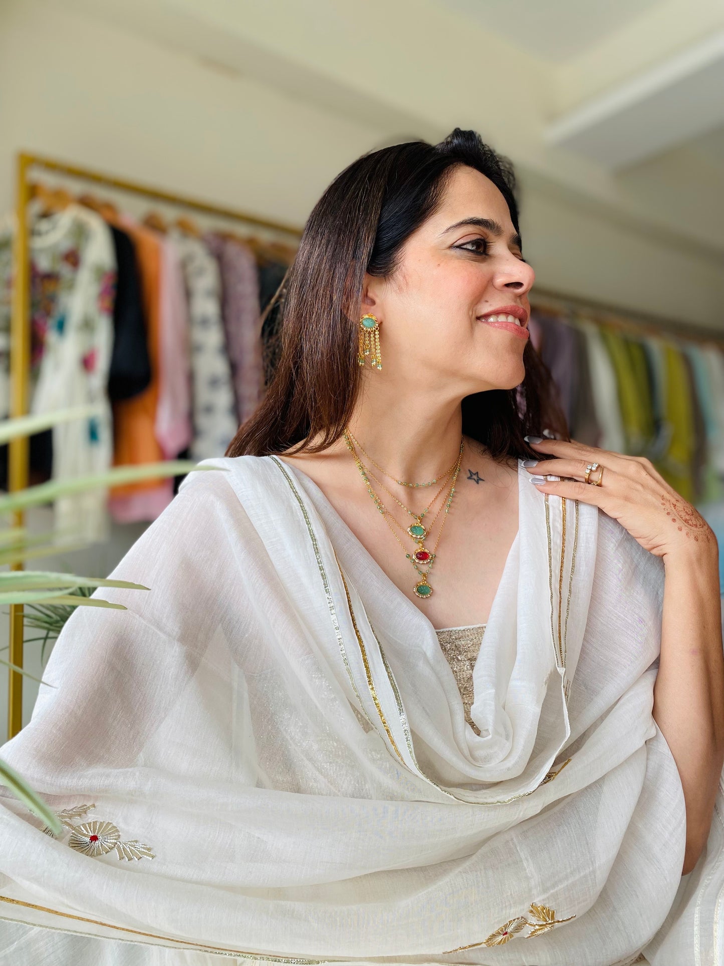 Aura Layer Necklace Set