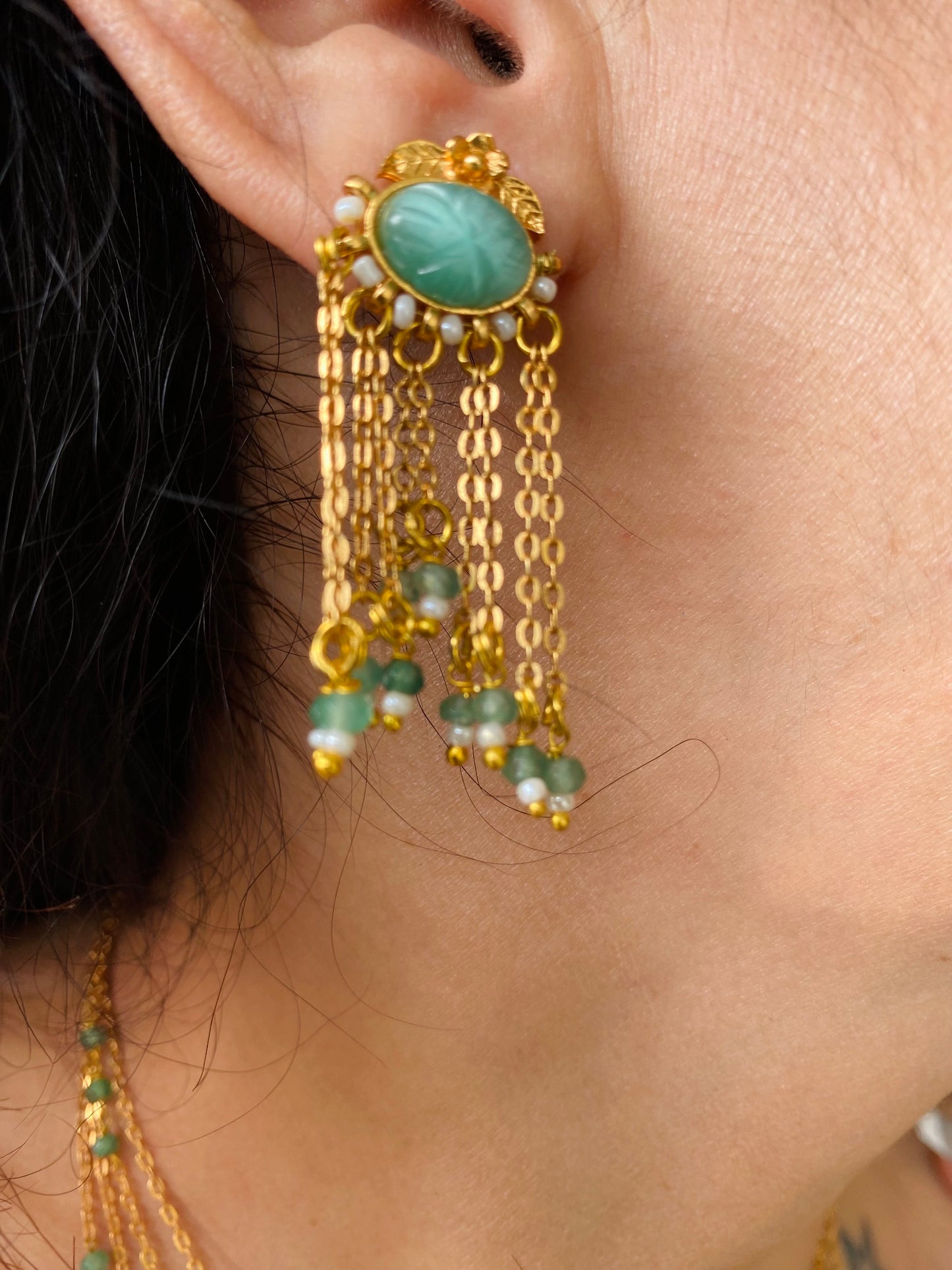 Aura Layer Necklace Set