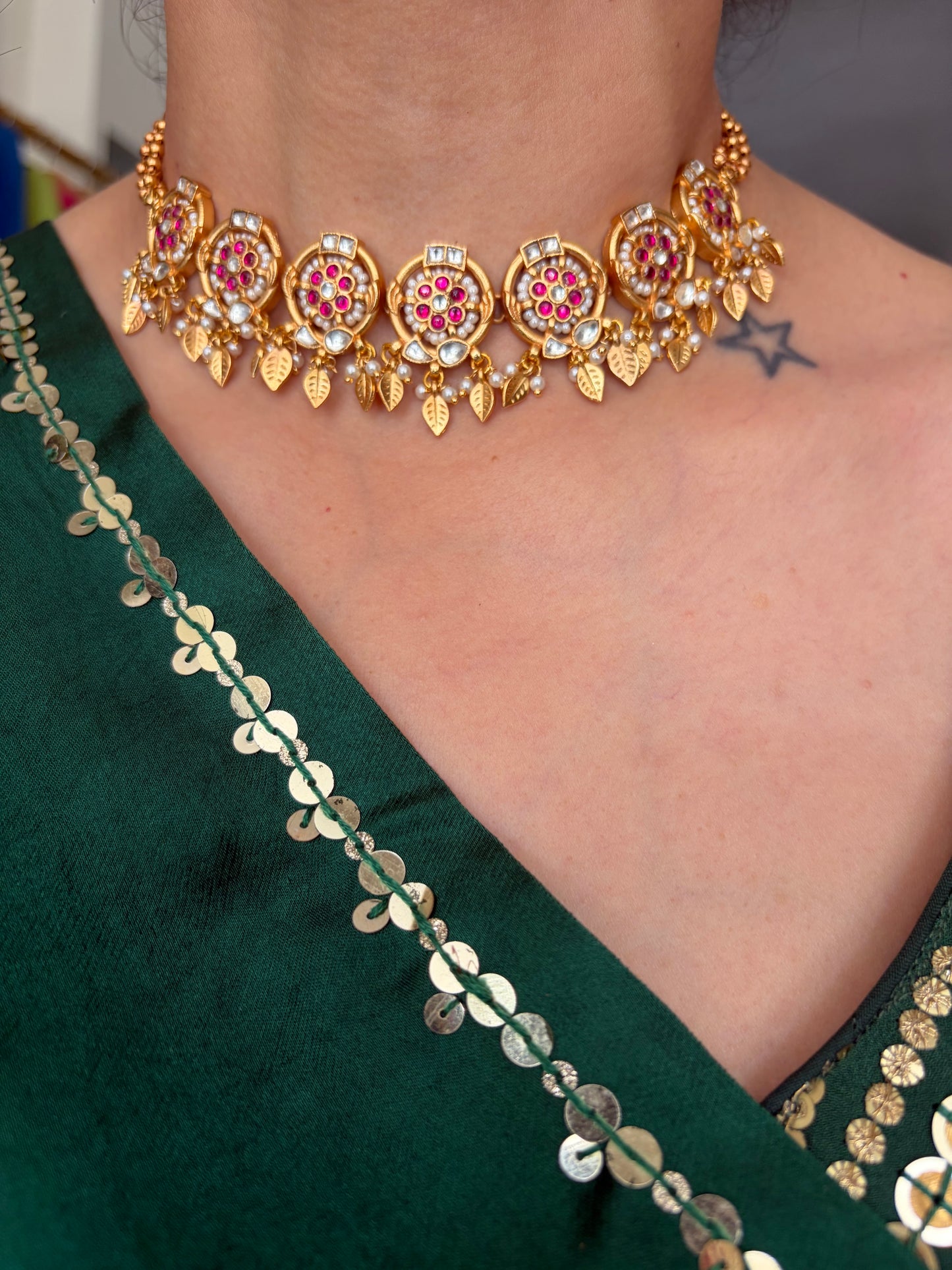 Jadau Choker