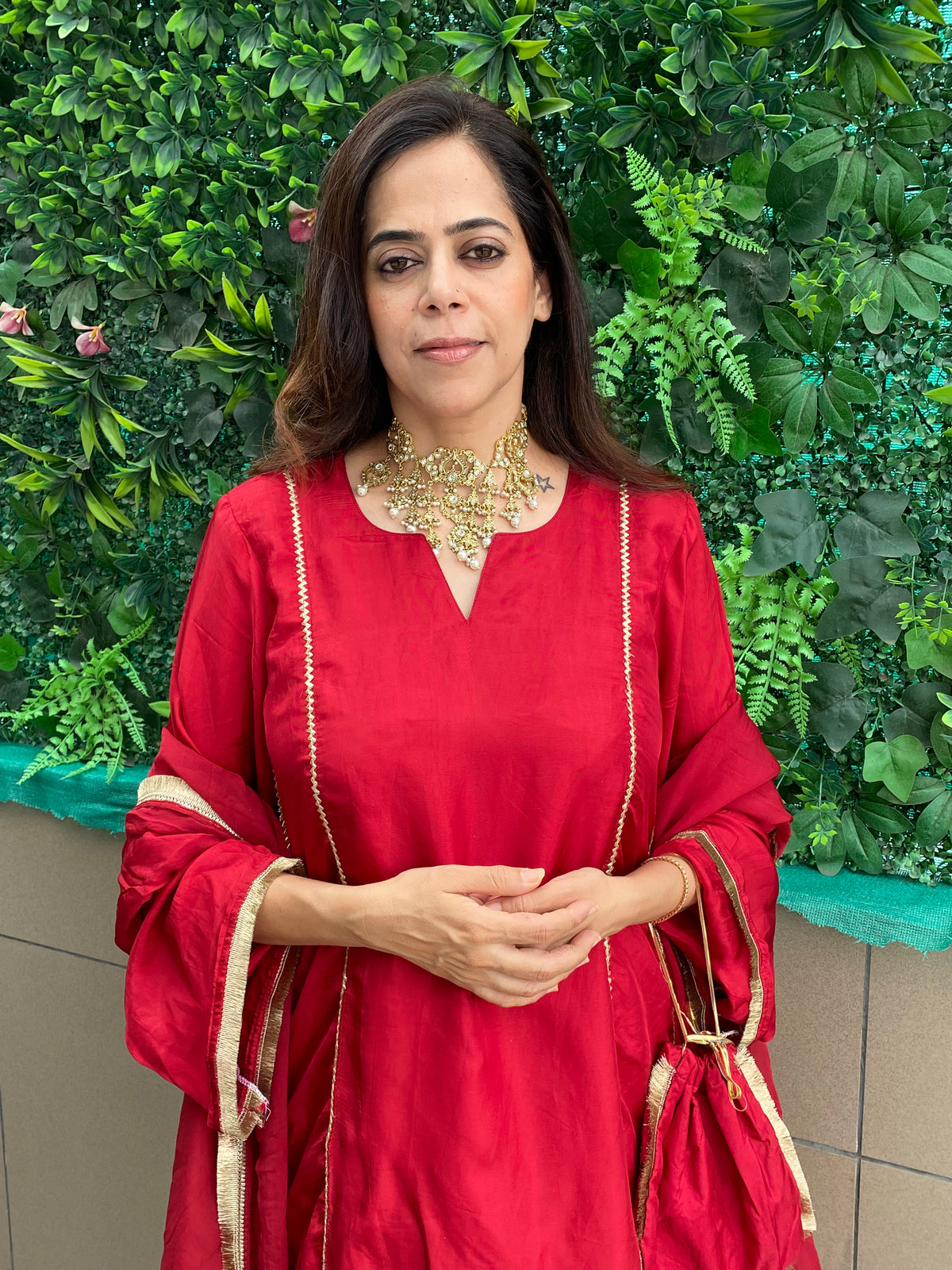 Begum polki choker