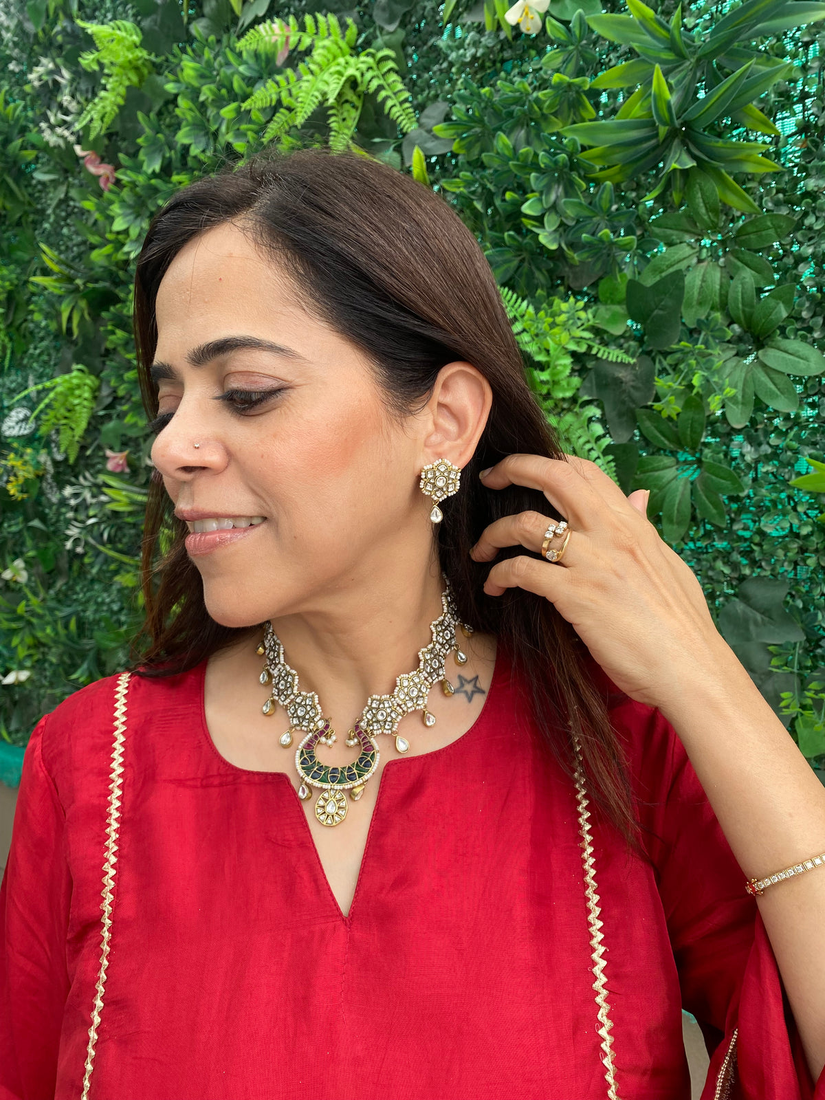 Noor-e-Mayur Choker