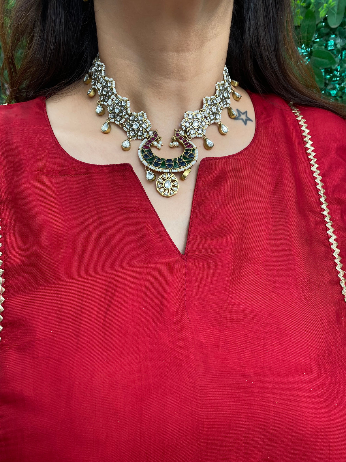 Noor-e-Mayur Choker